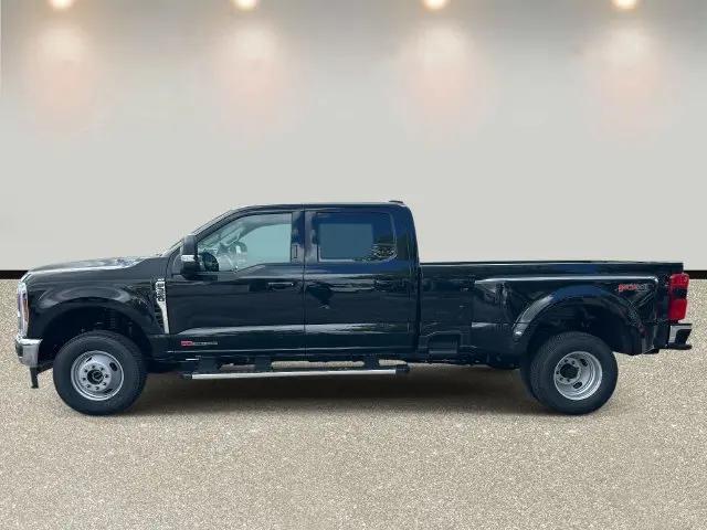 2027 Ford F-350 XLT