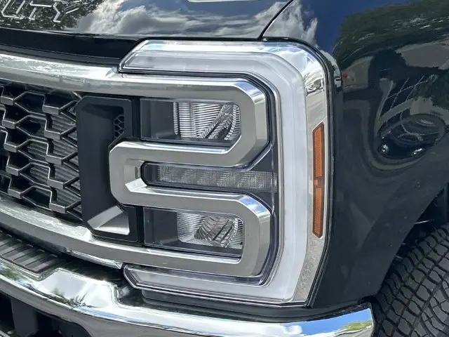 2027 Ford F-350 XLT