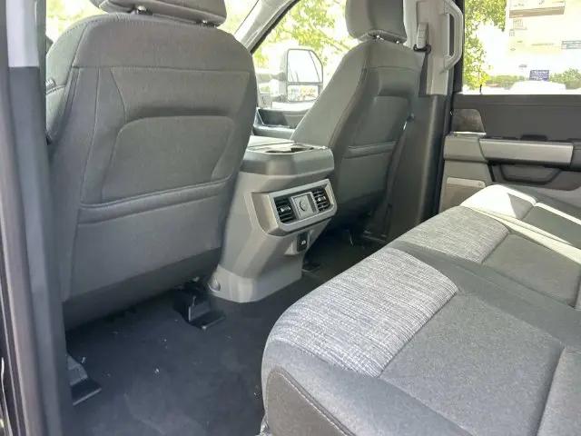 2027 Ford F-350 XLT