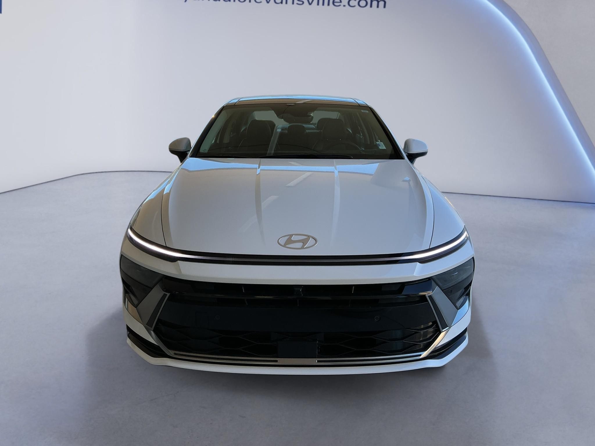 2027 Hyundai Sonata Hybrid Limited