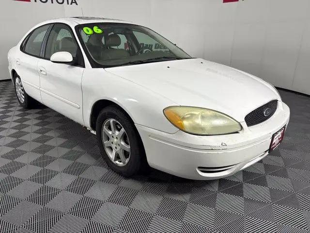 2006 Ford Taurus SEL for sale in Cedar Falls, IA