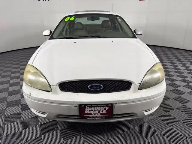 2006 Ford Taurus SEL
