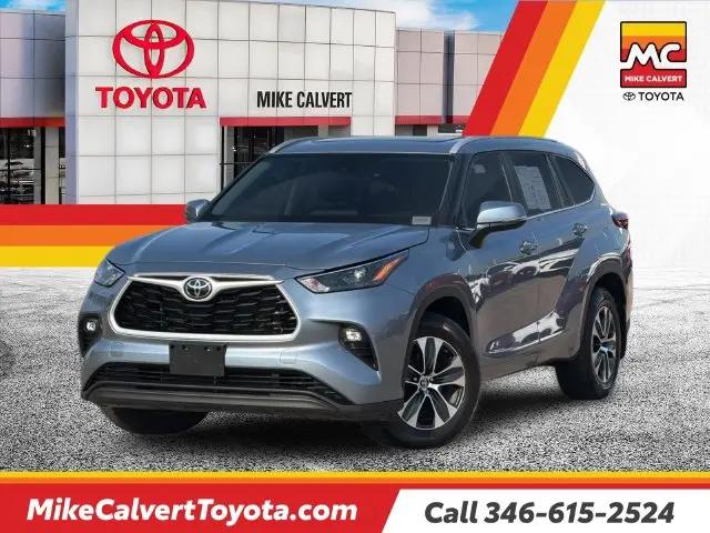 2023 Toyota Highlander XLE for sale in Houston, TX