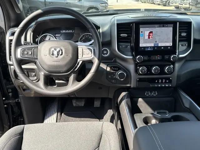 2026 Ram 1500 Express Crew Cab 4x4 57 Box