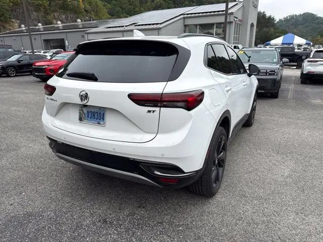 2022 Buick Envision FWD Essence