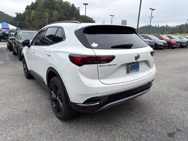 2022 Buick Envision FWD Essence