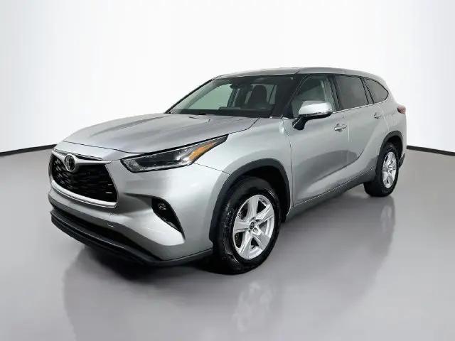2021 Toyota Highlander LE
