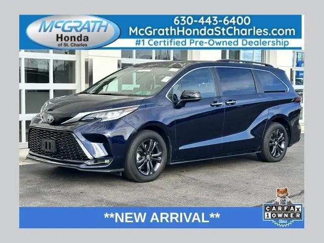2024 Toyota Sienna XSE for sale in Saint Charles, IL
