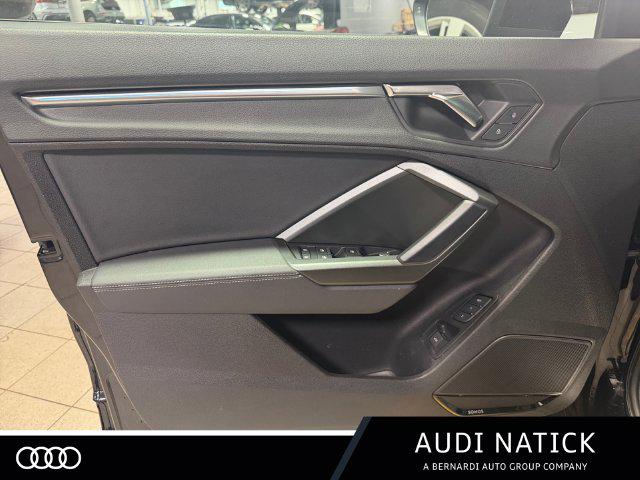2022 Audi Q3 Premium Plus 45 TFSI S line quattro Tiptronic