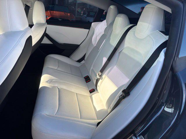 2026 Tesla Model 3 Premium Rear-Wheel Drive