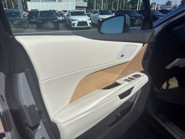 2026 Lexus 500e Luxury AWD