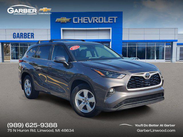 2023 Toyota Highlander LE for sale in Linwood, MI
