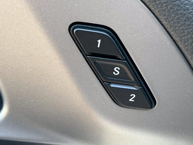 2027 Chrysler Pacifica Limited AWD