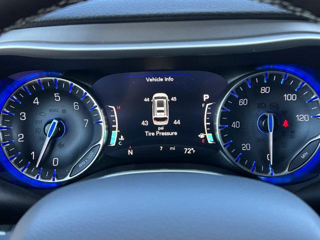 2027 Chrysler Pacifica Limited AWD
