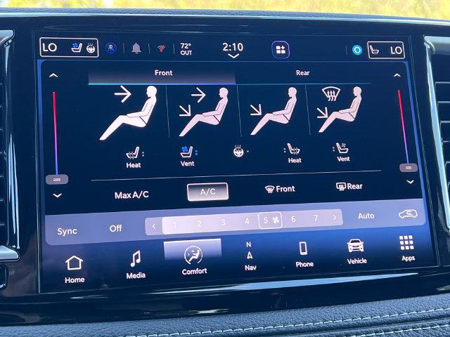 2027 Chrysler Pacifica Limited AWD