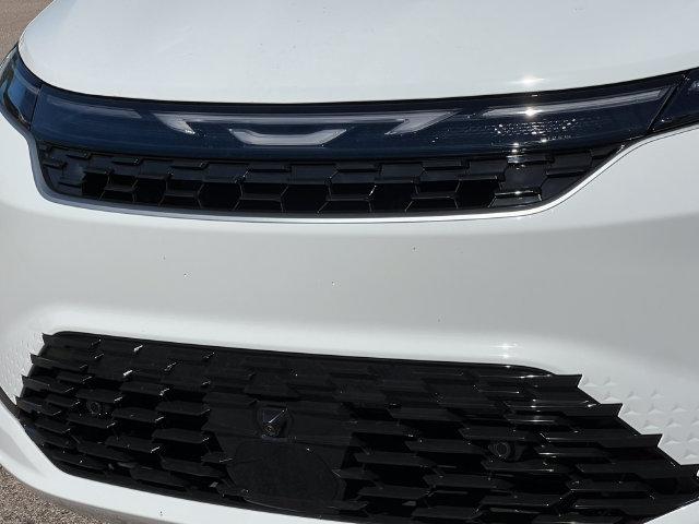 2027 Chrysler Pacifica Limited AWD