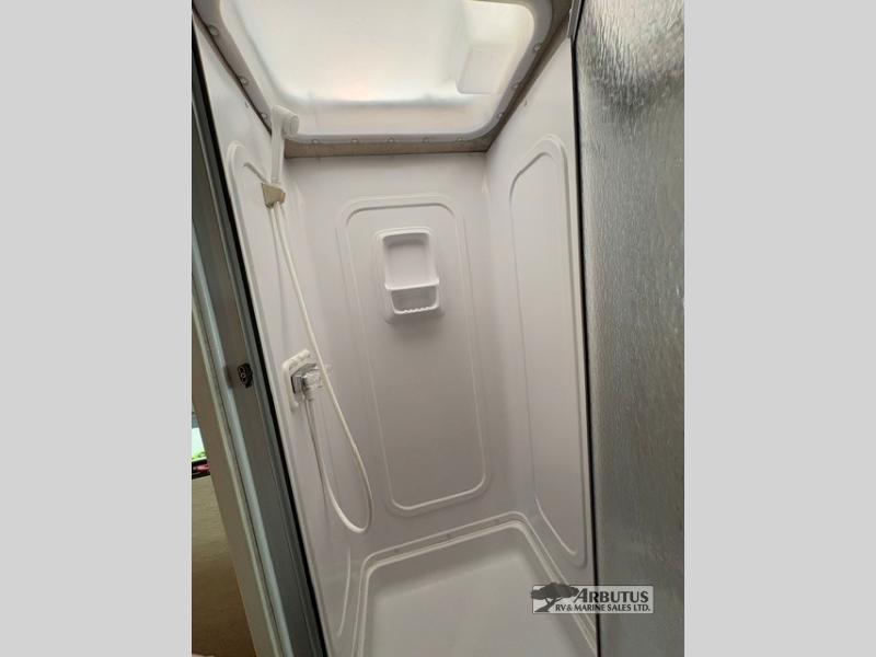 2017 Winnebago Vista CLASS A MOTORHOME