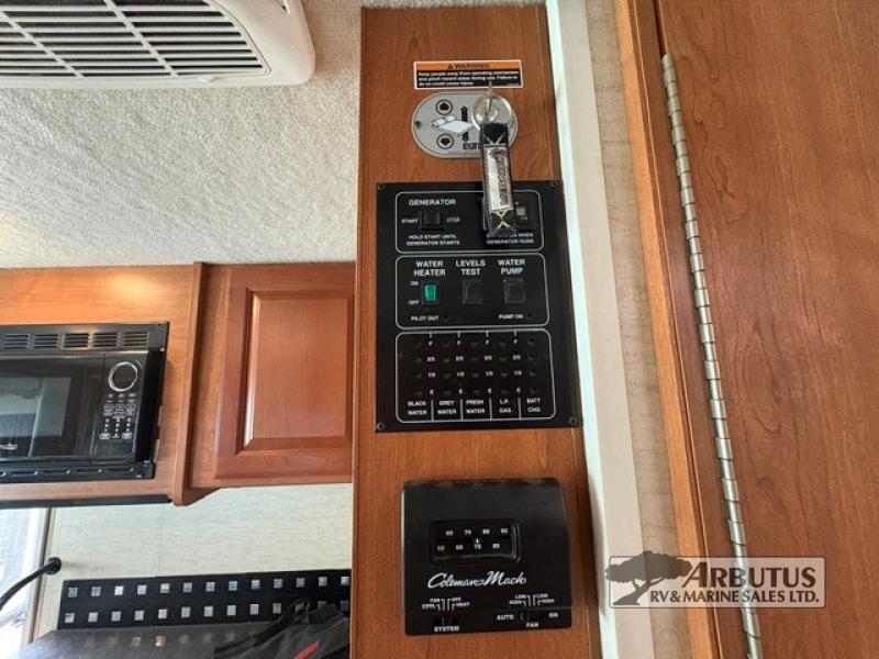 2017 Winnebago Vista CLASS A MOTORHOME