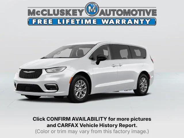2025 Chrysler Pacifica Select for sale in Cincinnati, OH