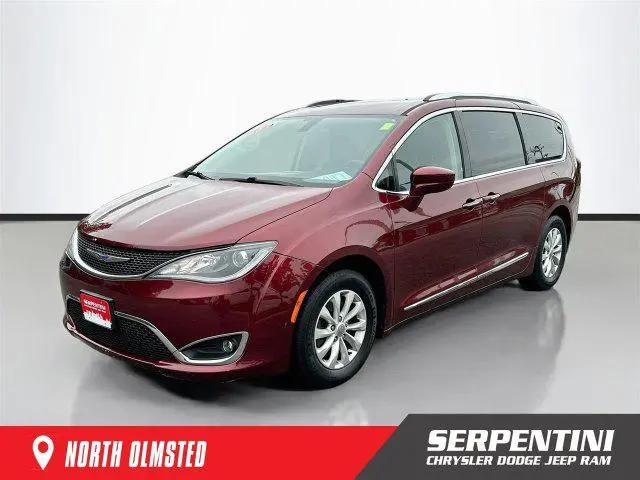 2018 Chrysler Pacifica Touring L Plus for sale in North Olmsted, OH