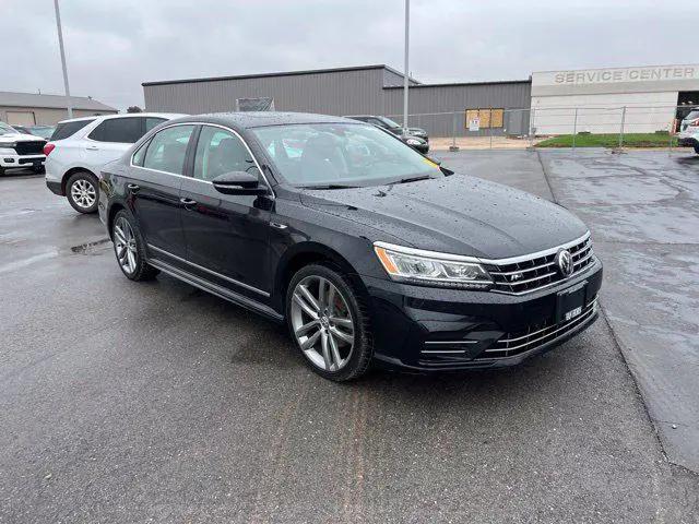 2019 Volkswagen Passat 2.0T SE R-Line for sale in Plymouth, WI