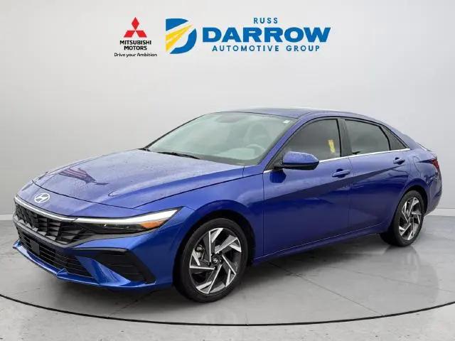 2024 Hyundai Elantra SEL for sale in Waukesha, WI
