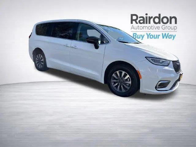 2024 Chrysler Pacifica Hybrid Select for sale in Kirkland, WA