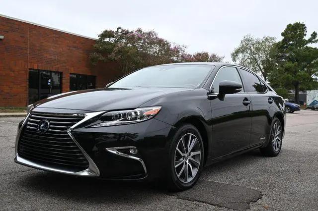 2017 Lexus ES 300h Base for sale in Memphis, TN