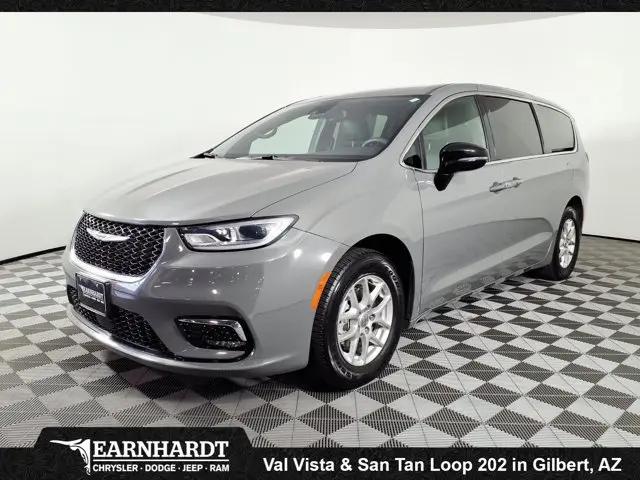 2025 Chrysler Pacifica Select for sale in Gilbert, AZ