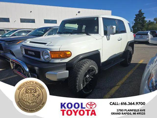 2014 Toyota FJ Cruiser Base for sale in Grand Rapids, MI