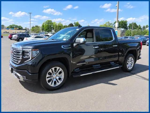 2022 GMC Sierra 1500 4WD Crew Cab Short Box Denali for sale in New Britain, CT