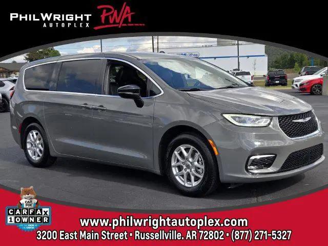 2025 Chrysler Pacifica Select for sale in Russellville, AR