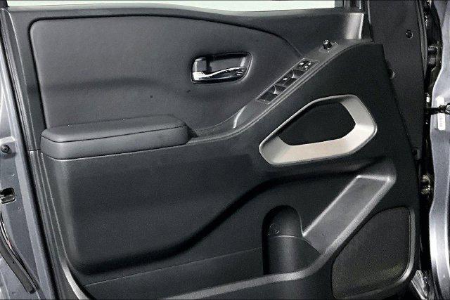 Used 2023 Nissan Frontier Crew Cab SV 4x4 For Sale in Olive Branch, MS