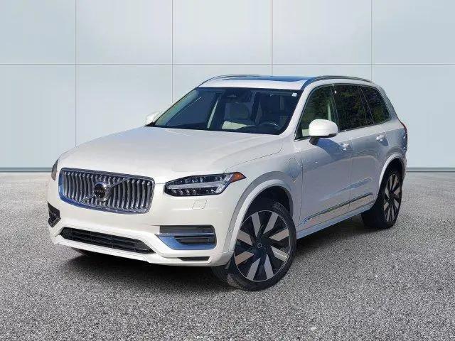 2024 Volvo XC90 Recharge T8 Plus Bright Theme 7-Seater for sale in Farmington Hills, MI