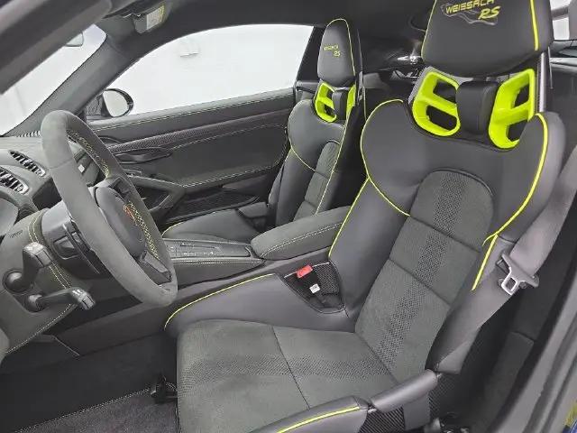 2024 Porsche 718 Cayman GT4 RS