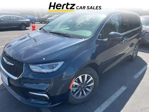 2023 Chrysler Pacifica Hybrid Touring L for sale in Sacramento, CA