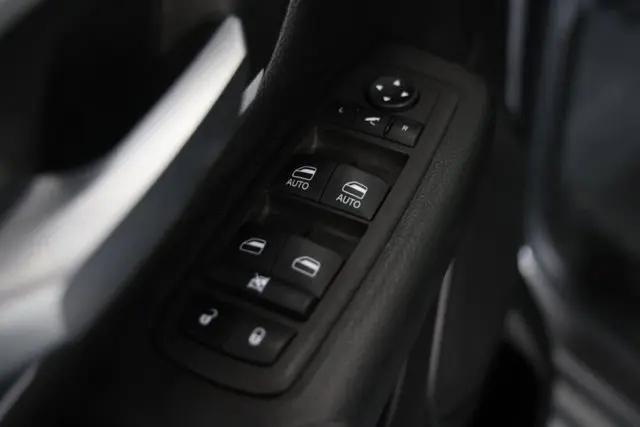 2022 Ram 1500 Big Horn Crew Cab 4x4 57 Box