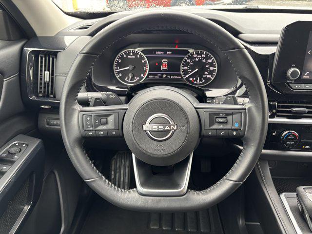 2025 Nissan Pathfinder SV 4WD