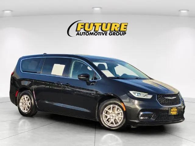 2023 Chrysler Pacifica Touring L for sale in Citrus Heights, CA
