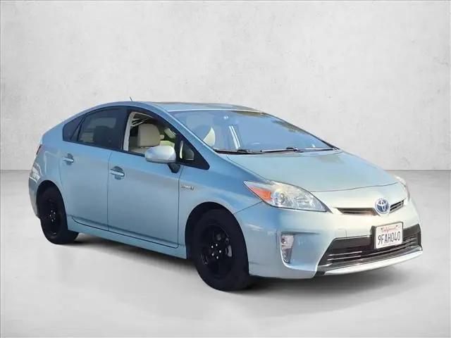 2014 Toyota Prius Three
