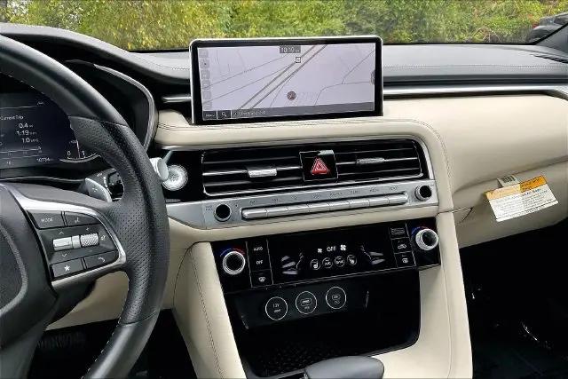 2026 Genesis G70 2.5T RWD