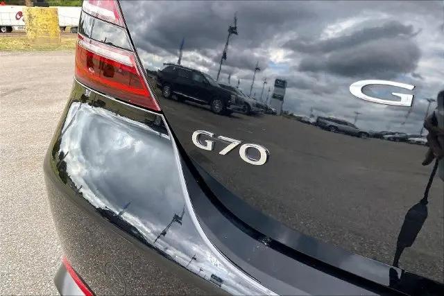 2026 Genesis G70 2.5T RWD