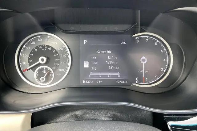 2026 Genesis G70 2.5T RWD