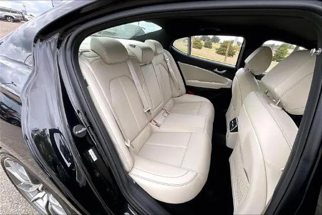 2026 Genesis G70 2.5T RWD