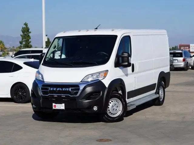 2025 Ram ProMaster 2500 Cargo Van Tradesman Low Roof 136 WB w/Pass Seat