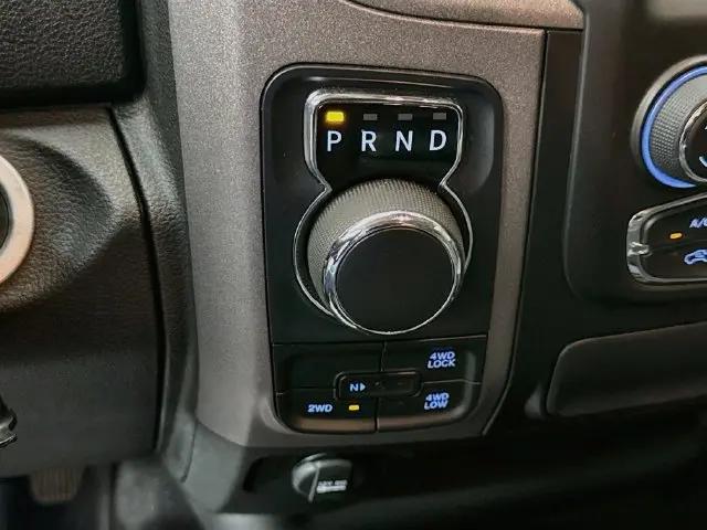 2022 Ram 1500 Classic Tradesman Crew Cab 4x4 57 Box
