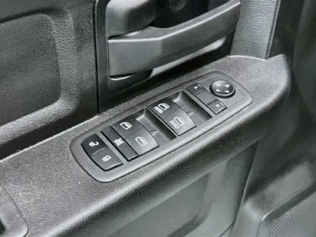 2022 Ram 1500 Classic Tradesman Crew Cab 4x4 57 Box