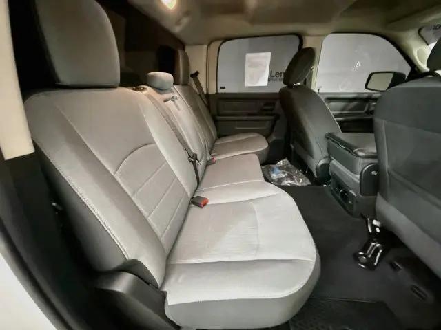 2022 Ram 1500 Classic Tradesman Crew Cab 4x4 57 Box