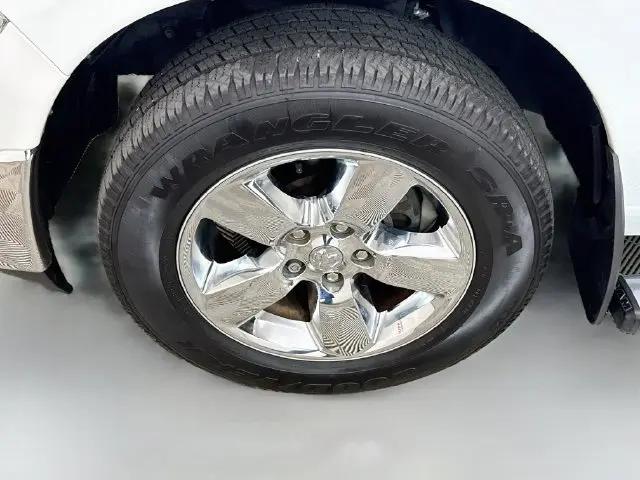 2022 Ram 1500 Classic Tradesman Crew Cab 4x4 57 Box