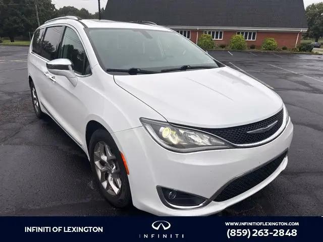 2018 Chrysler Pacifica Limited for sale in Lexington, KY